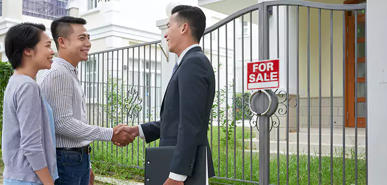 Why Choose Us to Sell Your House in Phoenix, AZ?