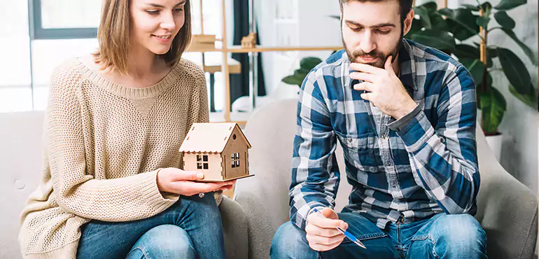 Why Homeowners Trust Phoenix Home Buyers to Sell House With Liens in Phoenix