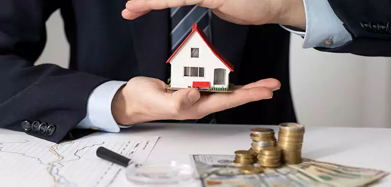 Who Do We Buy Houses From in Phoenix, AZ?