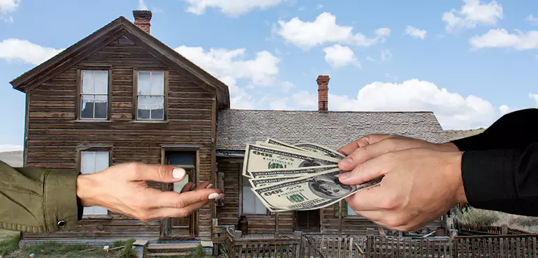 Selling Property Below Market Value in Phoenix, AZ